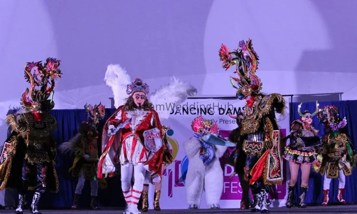 Bounce Naveens International Dance Company